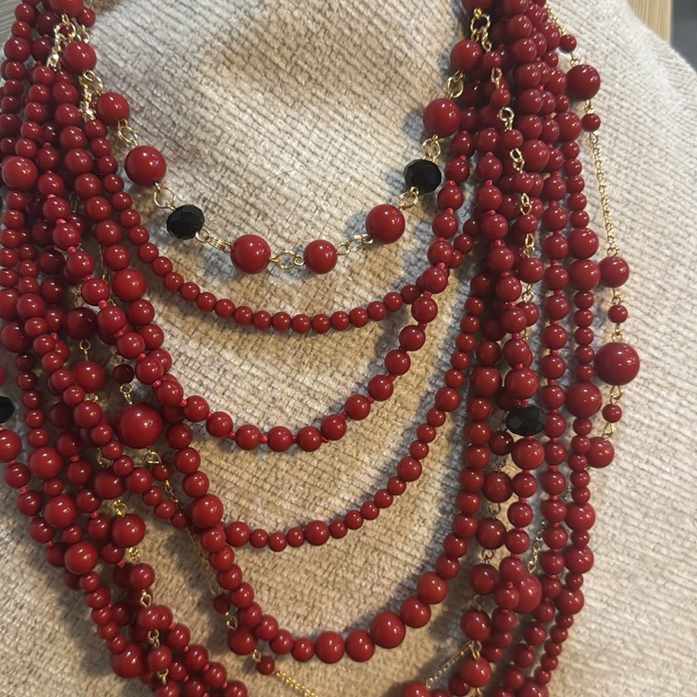 Necklace - Picture 3 of 4